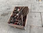 Special tools for Massey Ferguson 8