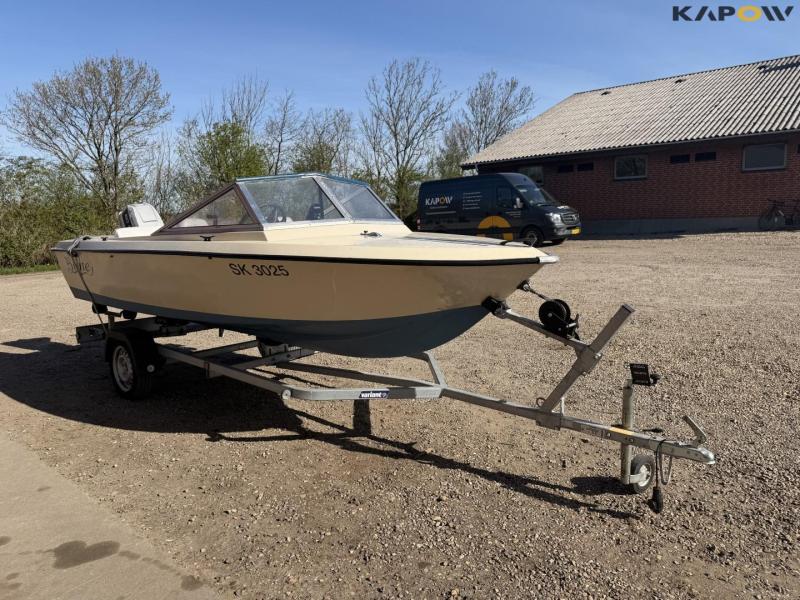 Speedboat - 15 feet 3