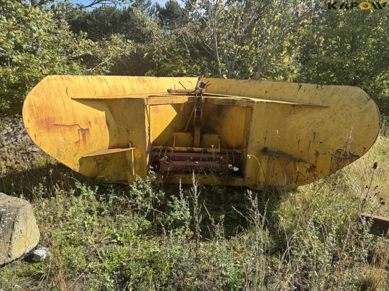 Pointed plough 6
