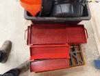 Spill trays 8