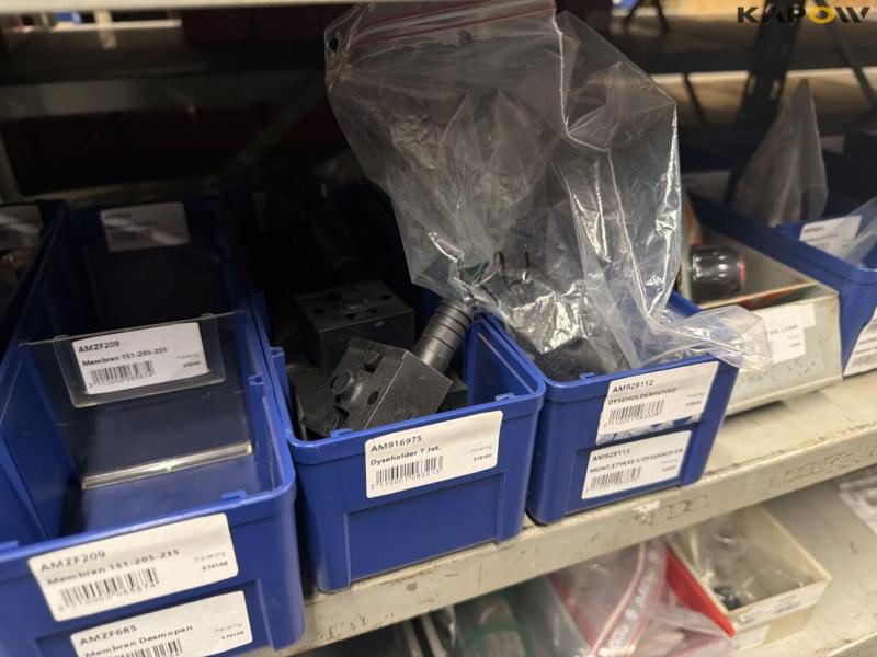 Sprayer parts 63
