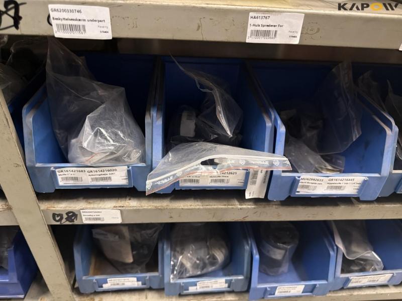 Sprayer parts 118