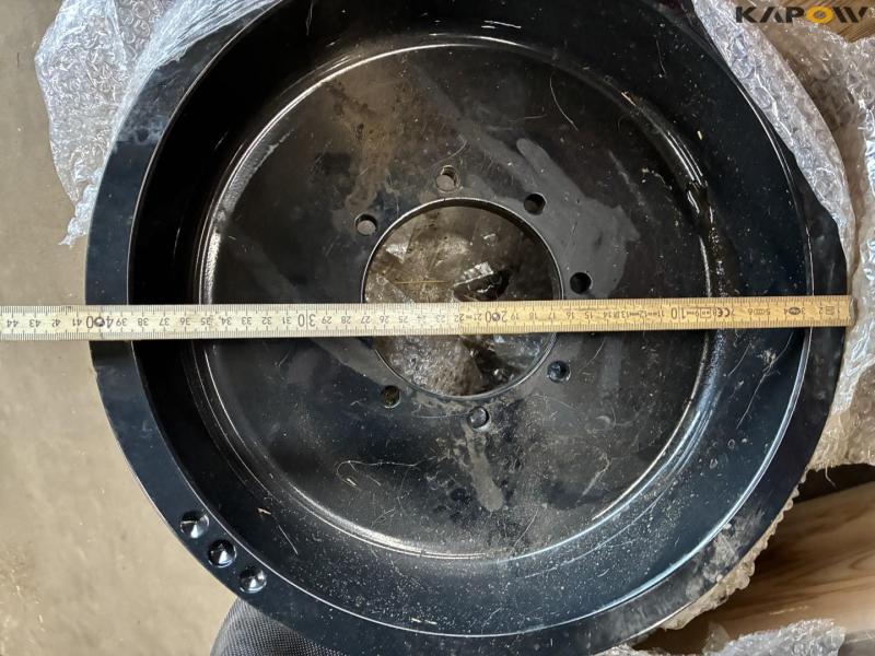 Stand for removing the feed on New Holland Fr. 7