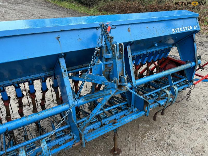 Stegsted 3 meter seeder 12
