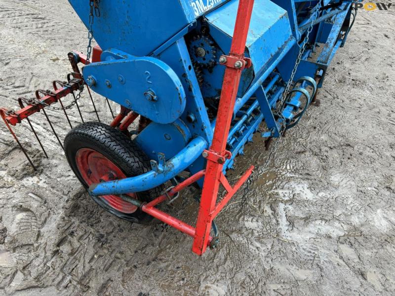 Stegsted 3 meter seeder 16