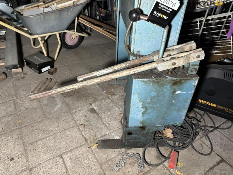 Stenhøj 25 ton presses 8