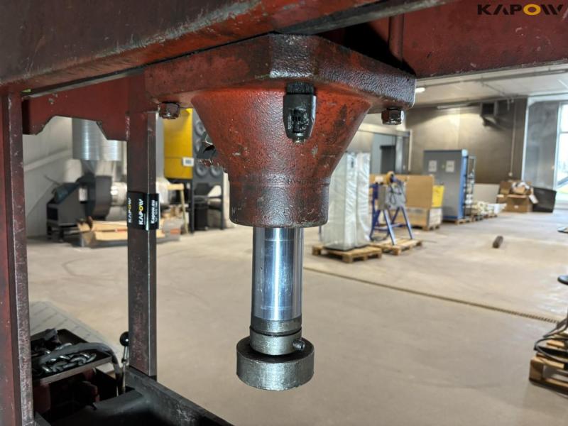 Stenhøj 40 electric press 16