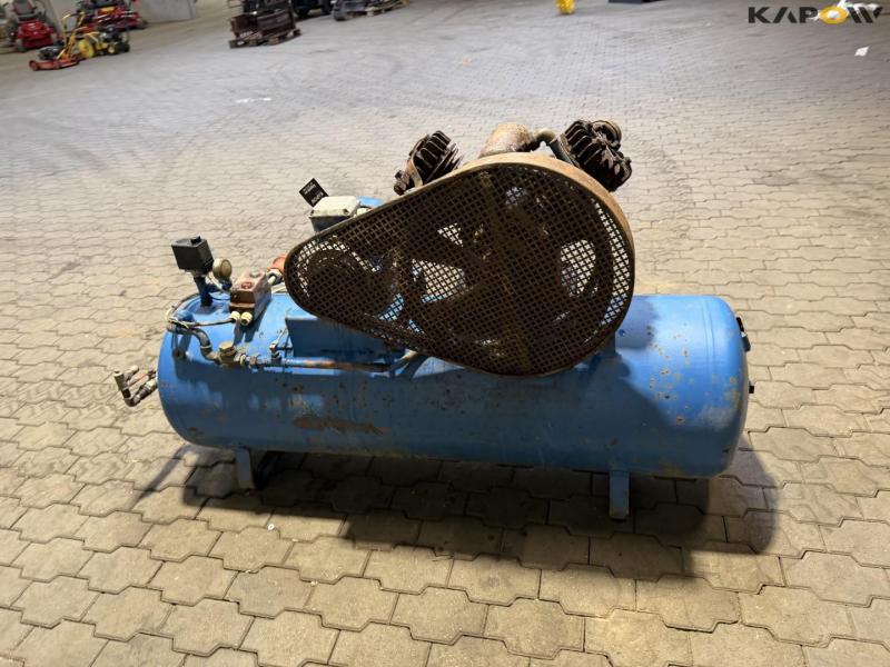 Stenhøj compressor 6