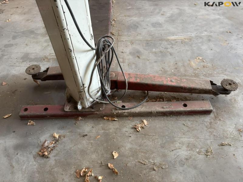 Stenhøj mascot 613 2.5ton workshop lift 5