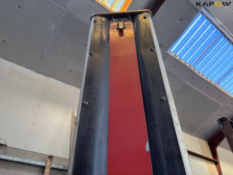 Stenhøj mascot 613 2.5ton workshop lift 22