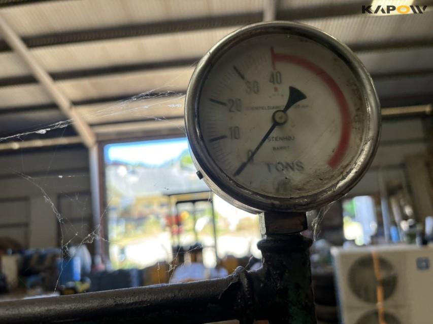 Stenhøj press 40ton 12