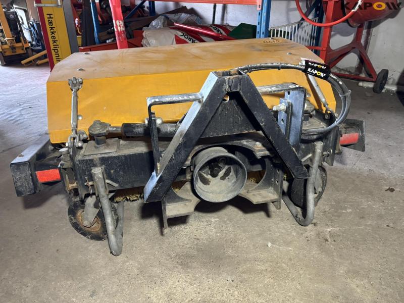 Stensballe FF1300PA broom PTO trailed 6