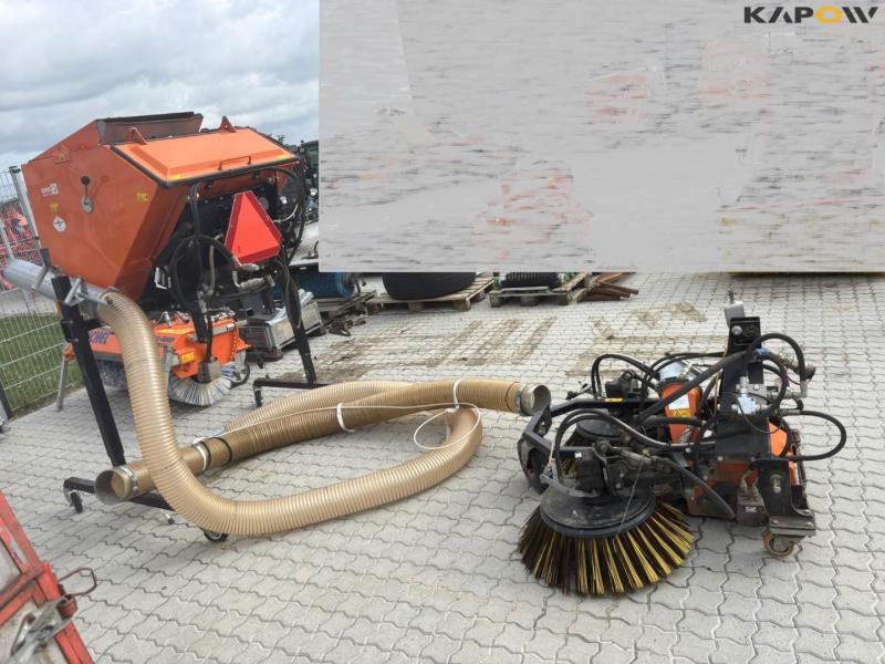 Stensballe Stama sweeping/suction system 2