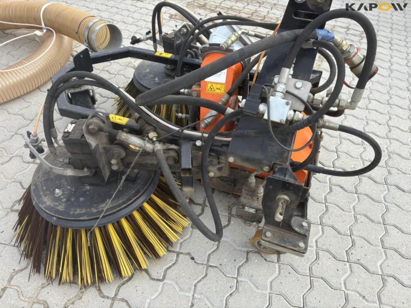 Stensballe Stama sweeping/suction system 11