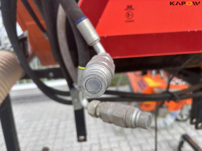 Stensballe Stama sweeping/suction system 32