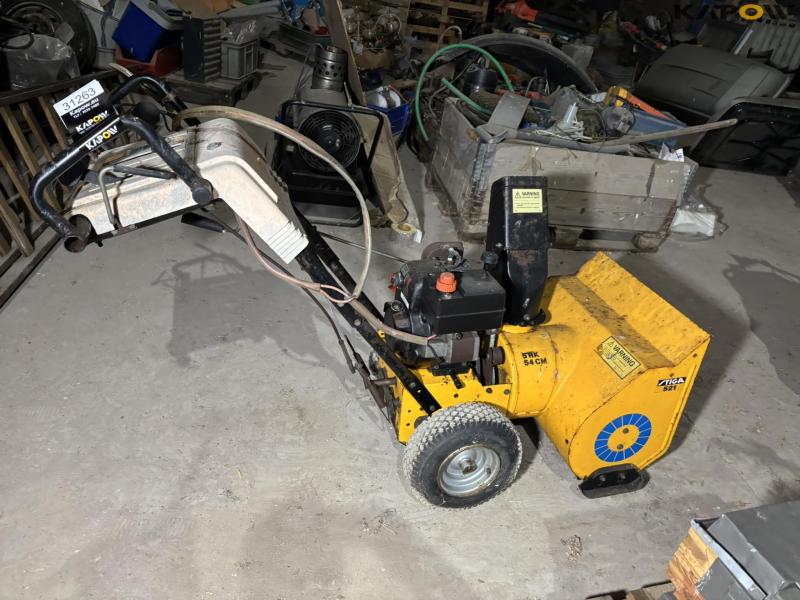 Stiga 521 snow thrower 4