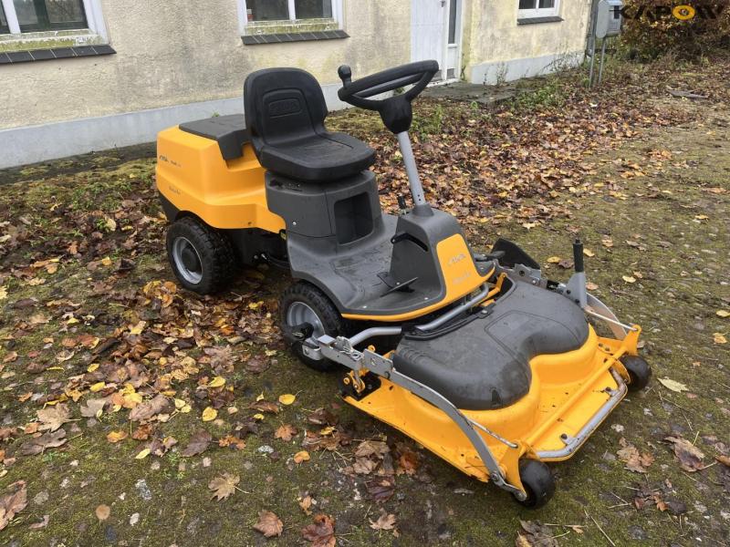 Stiga Park 120 lawn mower 3