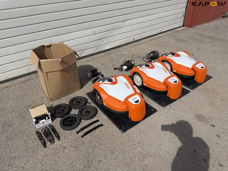 Stihl RMI 632 PC robotic lawnmower 3pcs. 3