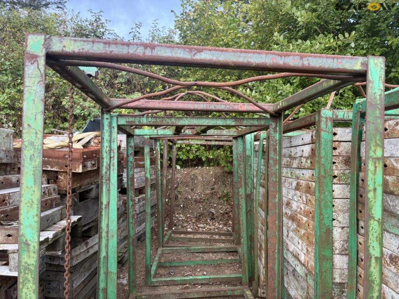 Metal casting formwork 21