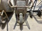 Molding and leveling equipment 26