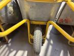Molding and leveling equipment 29