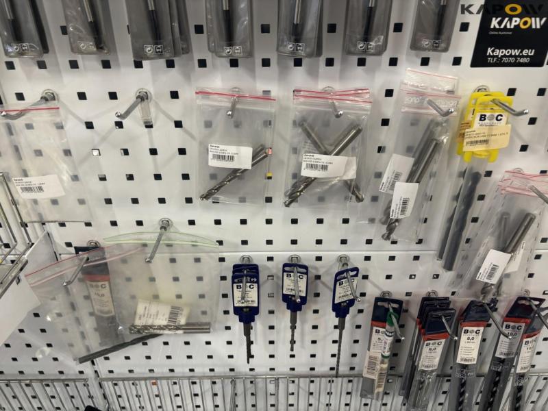 Large batch of drills, cutting discs and miscellaneous 44