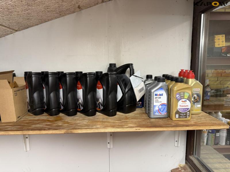 Large batch of oil 20