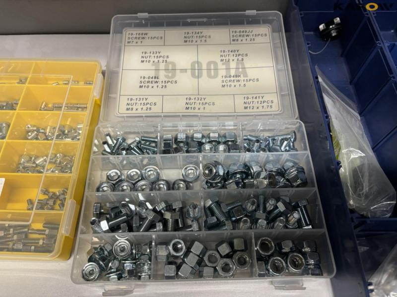 Large batch of lawn mower spare parts 16