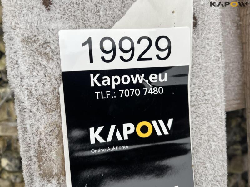 Stubby axles and euro hitch 12