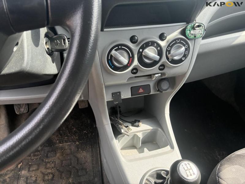 Suzuki Alto 1.0 m/t passenger car 18