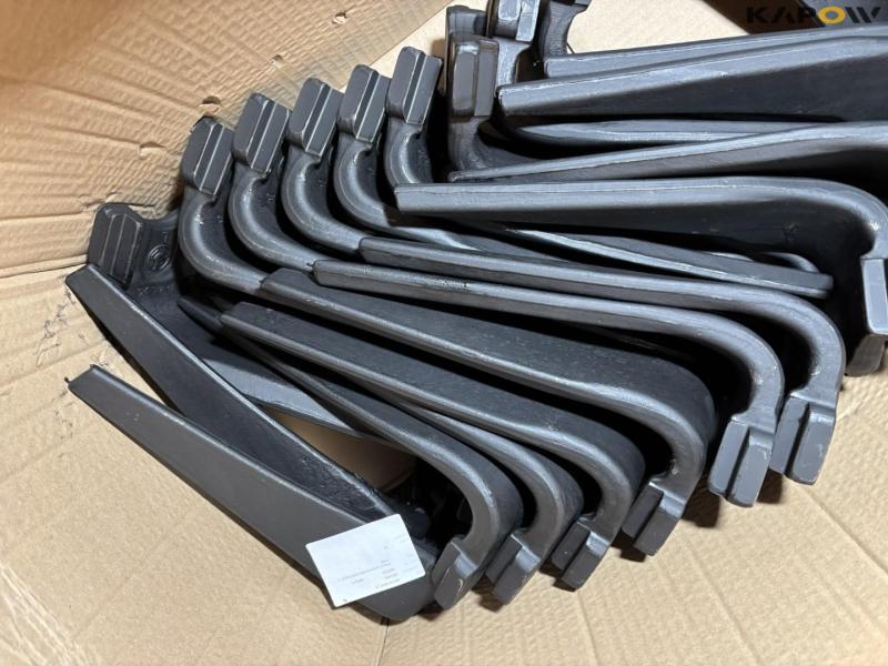 Power harrow tines 4