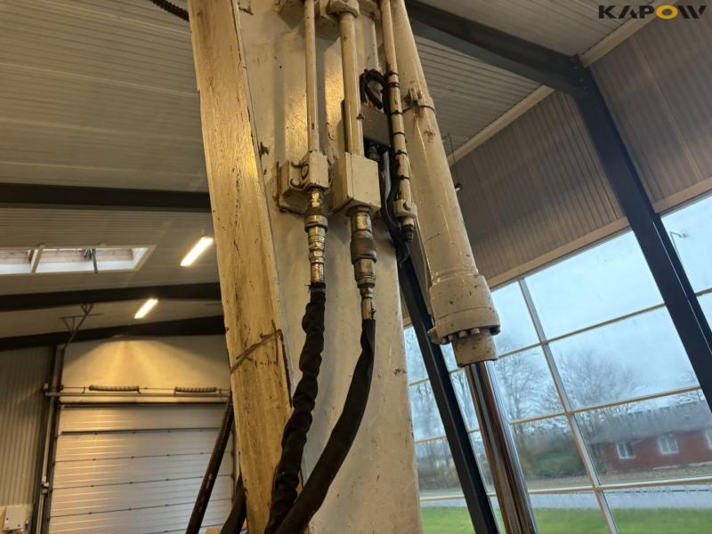 Takeuchi TB1140 excavator 16