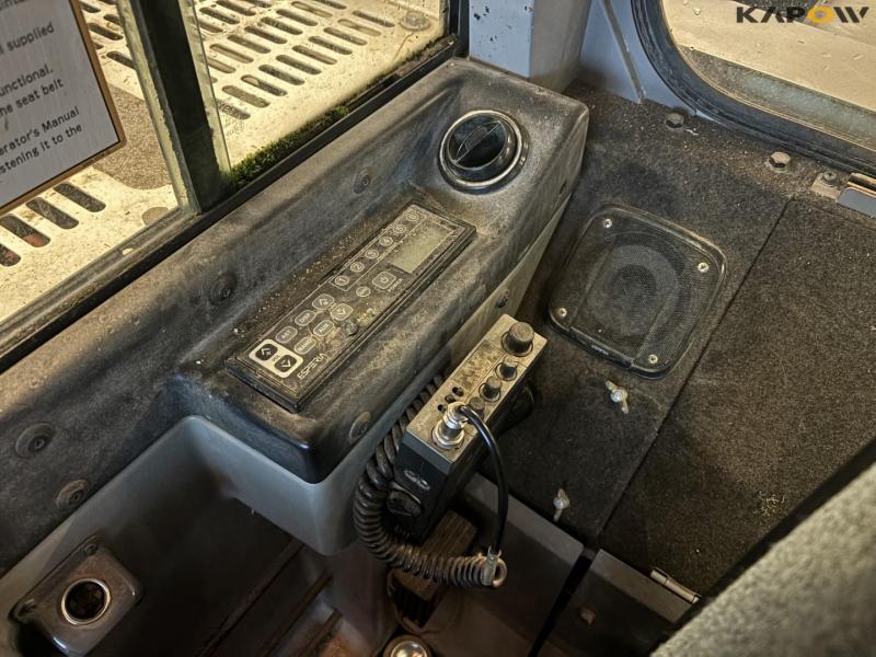 Takeuchi TB1140 excavator 40