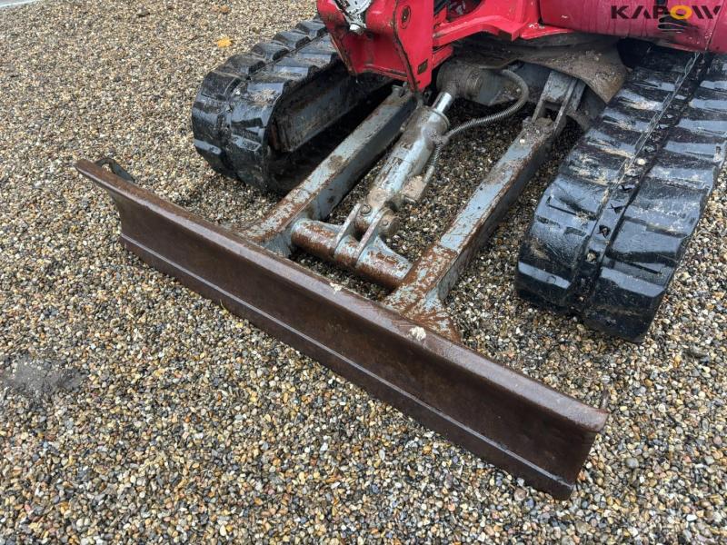 Takeuchi TB250 excavator 18