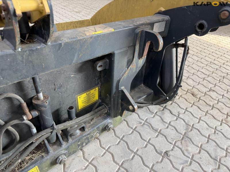 Tanco bale grab with Euro hitch 12