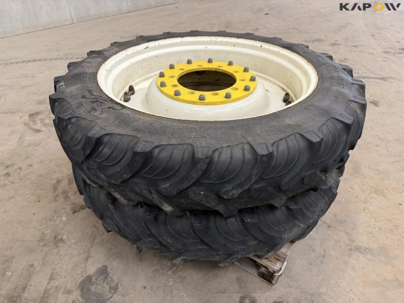 Taurus 270/95-R36 sprayer wheel 1