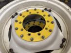 Taurus 270/95-R36 sprayer wheel 9