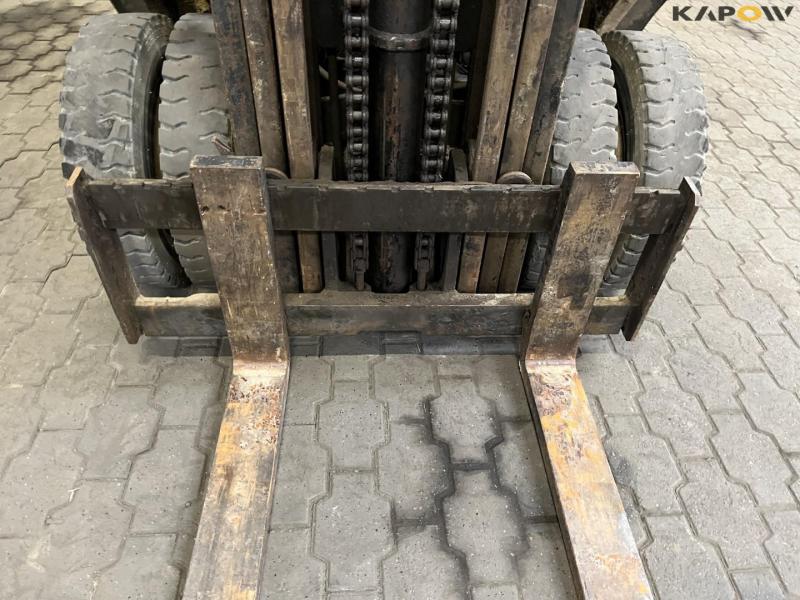 TCM FG20 gas forklift 28