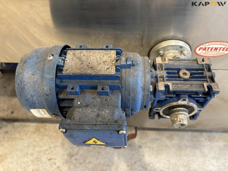 Teknpox P120 washing machine 13