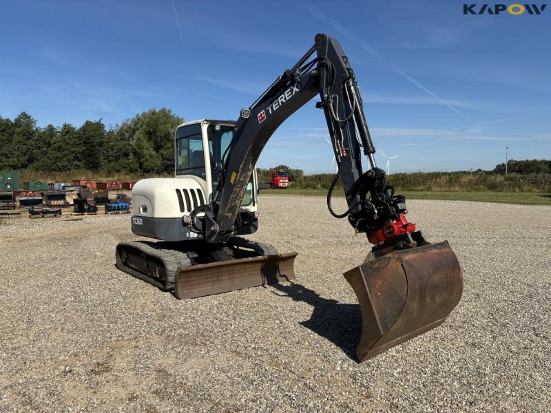 Terex TC60 excavator with RC2 tiltrotor 3