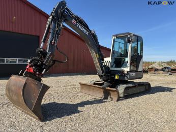 Terex TC60 excavator with RC2 tiltrotor