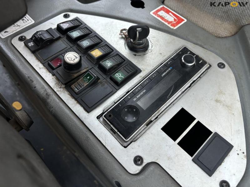 Terex TL 100 loader 34