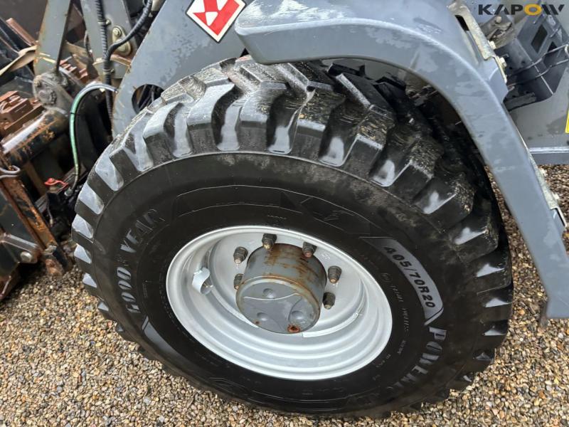 Terex TL 100 loader 55