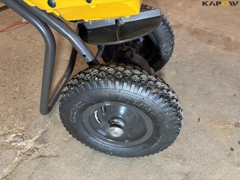 Texas CS3600 salt spreader 10