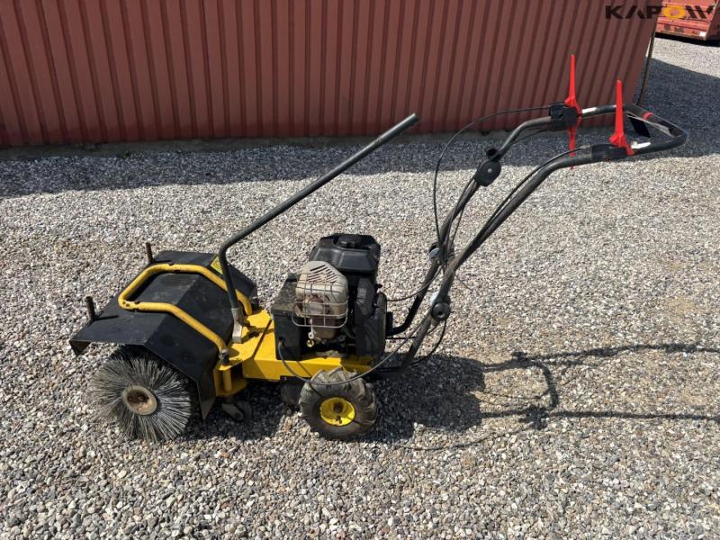 Texas Handy sweep 600B broom 8