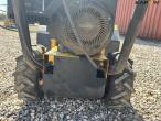 Texas Handy sweep 600B broom 18