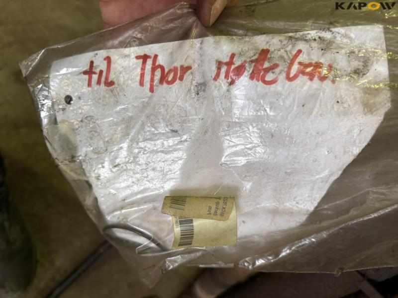 Thor hydraulic support leg 14