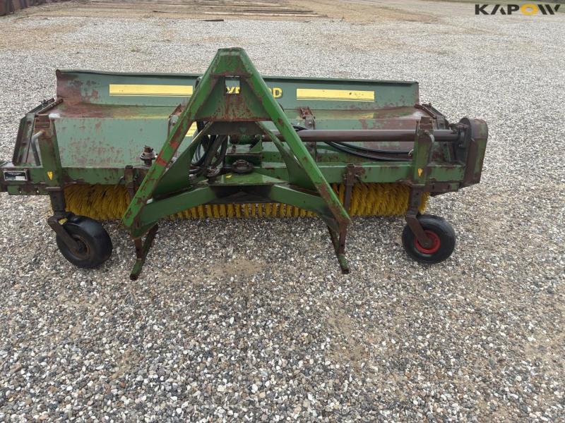 Thyregod hydraulic broom for A-frame 3