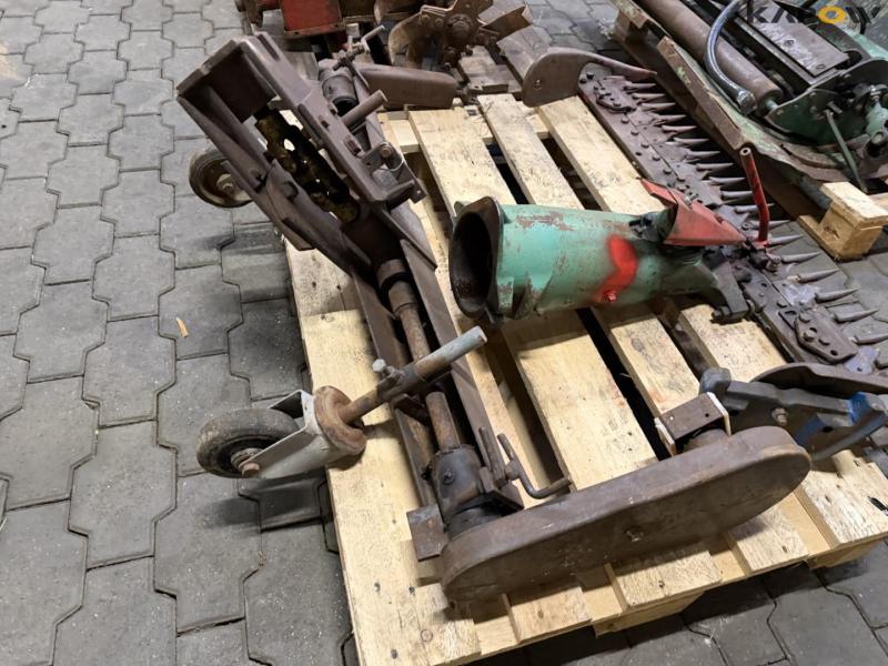 Tool carrier accessories 46