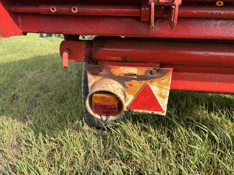 TIM 4.5 ton tipper 3-way 33